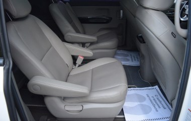 Kia Carnival 2.2 АКПП превью 12