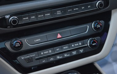 Kia Carnival 2.2 АКПП превью 18