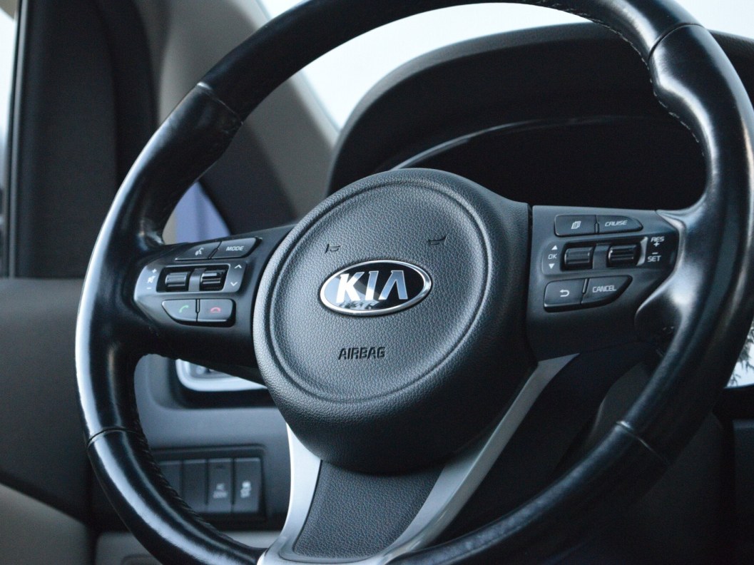 Kia Carnival 2.2 АКПП фото 24