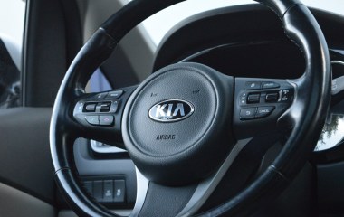 Kia Carnival 2.2 АКПП превью 24