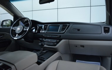 Kia Carnival 2.2 АКПП превью 25