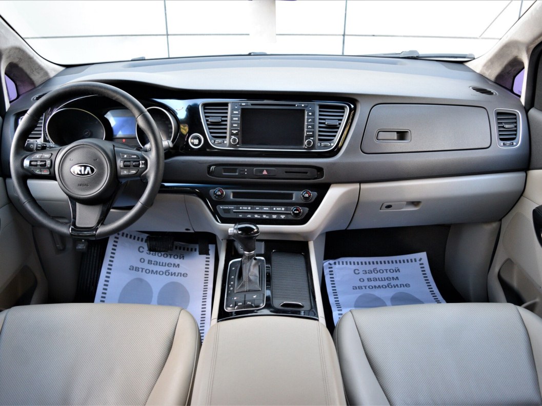 Kia Carnival 2.2 АКПП фото 10