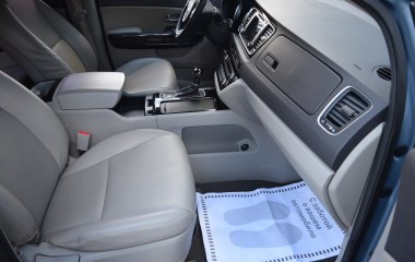 Kia Carnival 2.2 АКПП превью 11