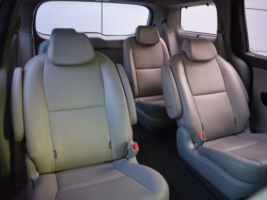 Kia Carnival 2.2 АКПП фото 14
