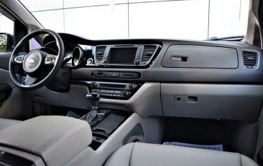 Kia Carnival 2.2 АКПП превью 24
