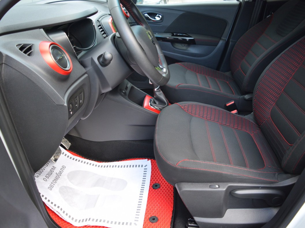 Renault Kaptur Play 2.0 АКПП фото 9