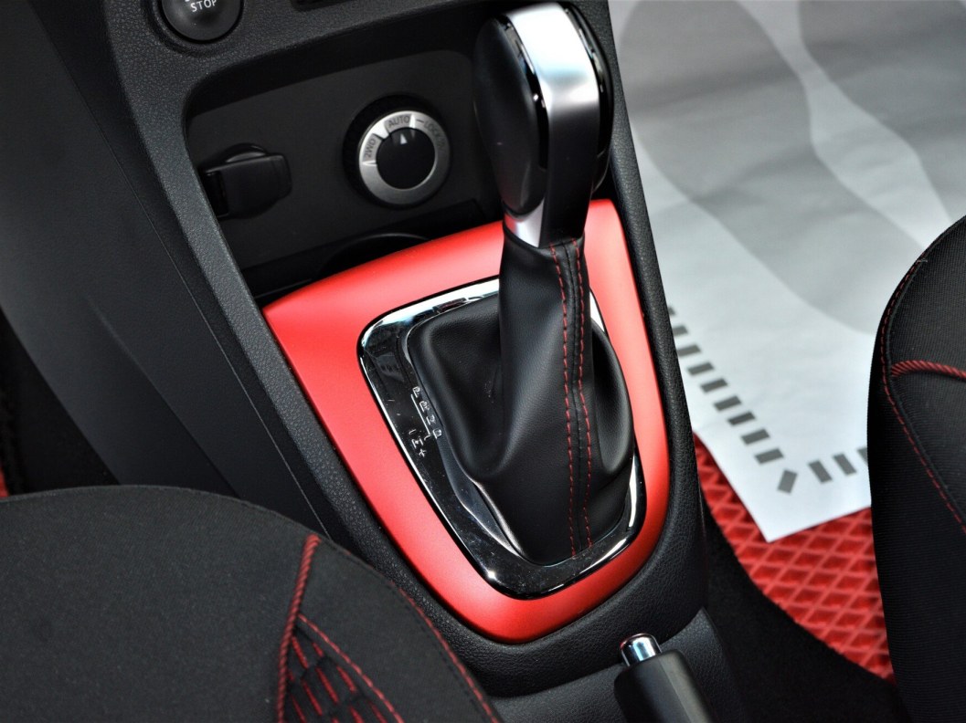 Renault Kaptur Play 2.0 АКПП фото 19