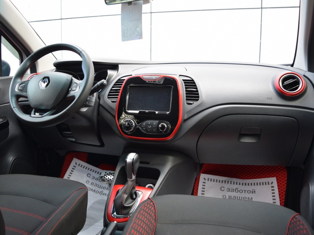 Renault Kaptur Play 2.0 АКПП фото 23