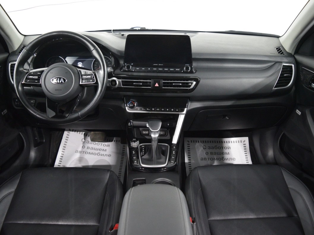 Kia Seltos 4WD CVT фото 10