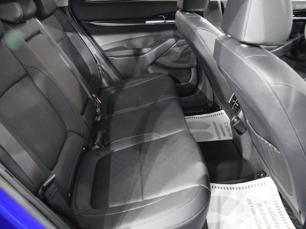 Kia Seltos 4WD CVT фото 12