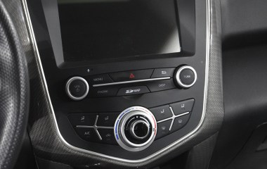 Lifan X60 Luxury+ 1.8 CVT превью 14