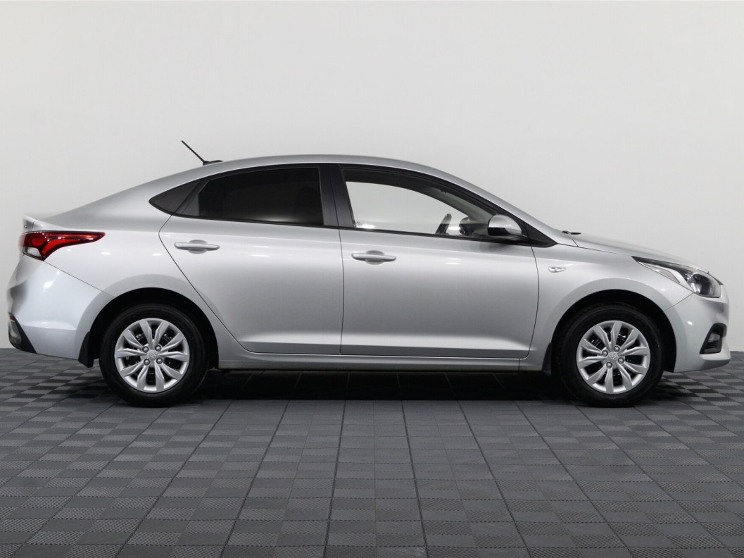 Hyundai Solaris Comfort 1.6 АКПП фото 4