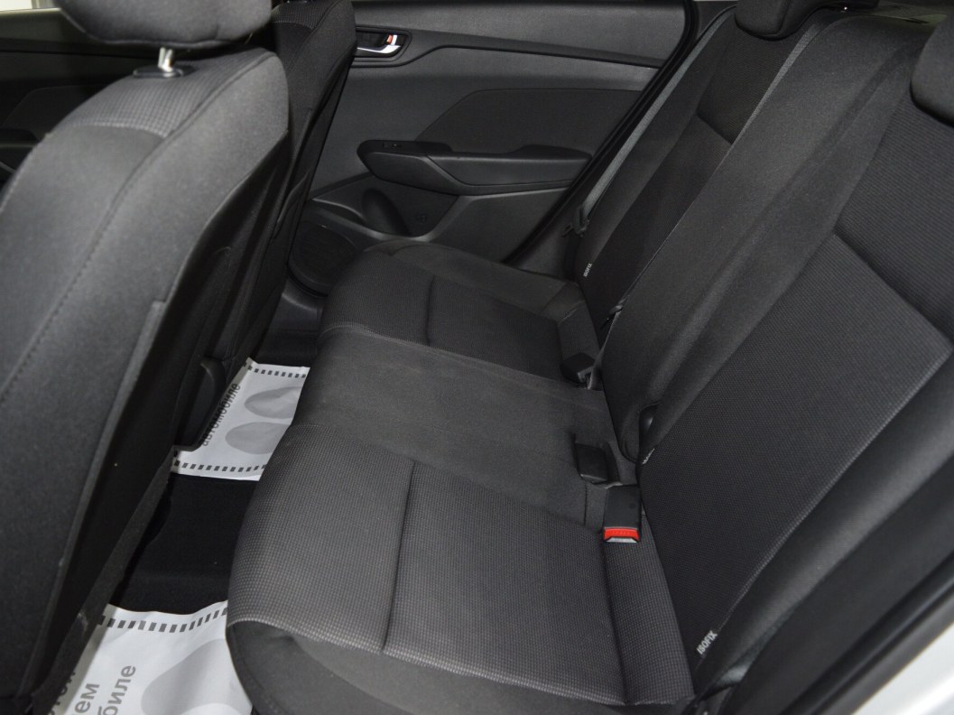 Hyundai Solaris Comfort 1.6 АКПП фото 12