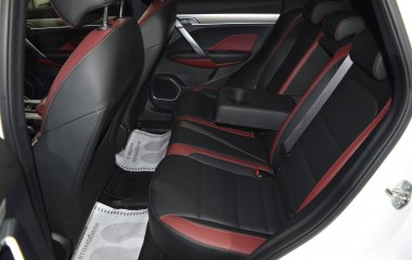 Geely Coolray Flagship Sport 1.5 АМТ превью 13
