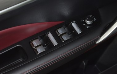 Geely Coolray Flagship Sport 1.5 АМТ превью 14