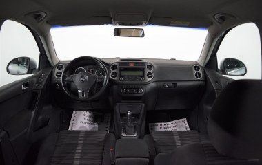 Volkswagen Tiguan 2.0 АКПП превью 10