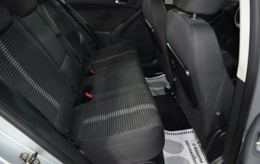 Volkswagen Tiguan 2.0 АКПП превью 12