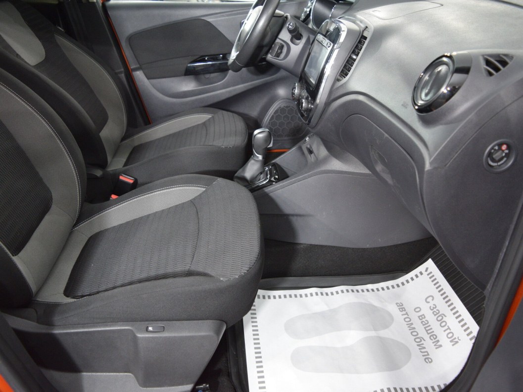Renault Kaptur Style 1.6  фото 11