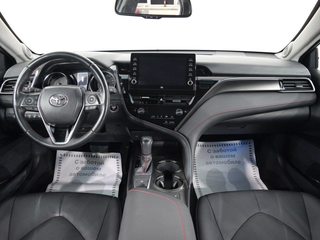 Toyota Camry GR Sport 2.5 АКПП фото 10