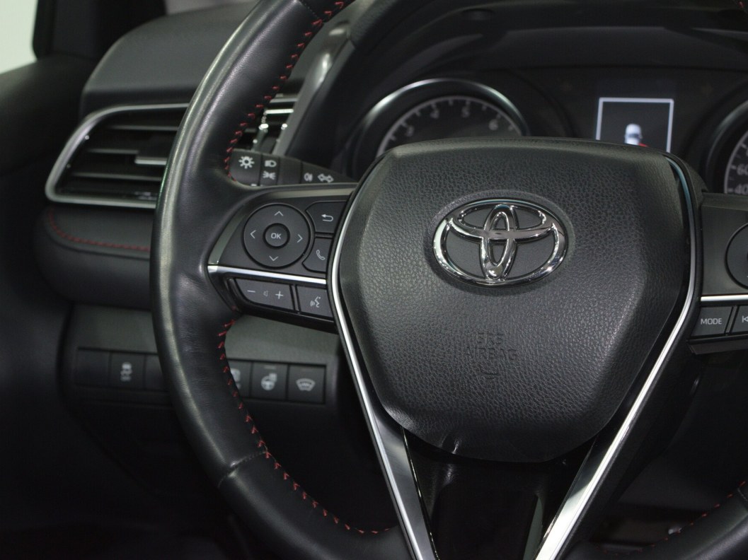 Toyota Camry GR Sport 2.5 АКПП фото 15