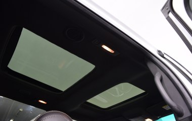 Ford Explorer Sport 3.5  превью 20