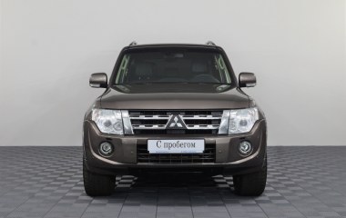 Mitsubishi Pajero Ultimate S72 3.2 АКПП превью 2