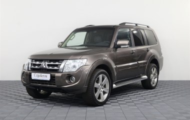 Mitsubishi Pajero Ultimate S72 3.2 АКПП превью 3