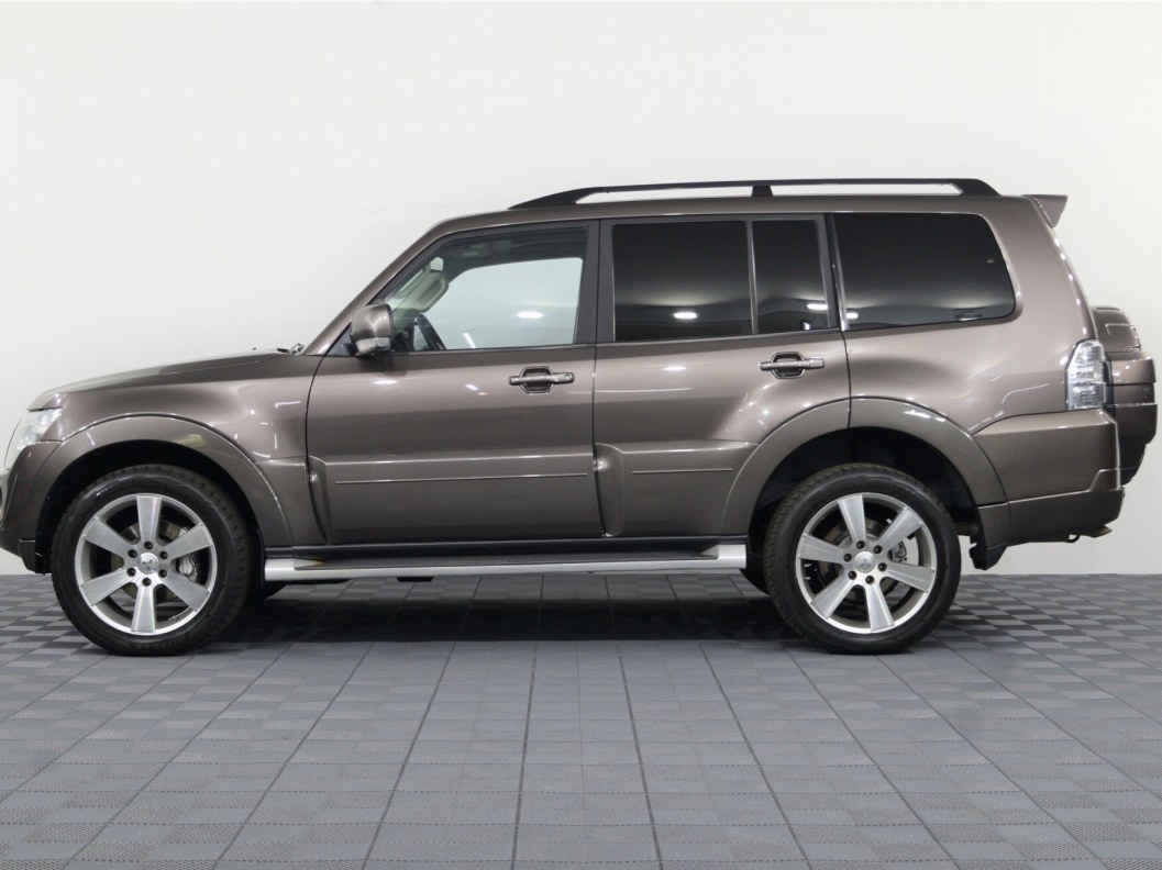 Mitsubishi Pajero Ultimate S72 3.2 АКПП фото 5
