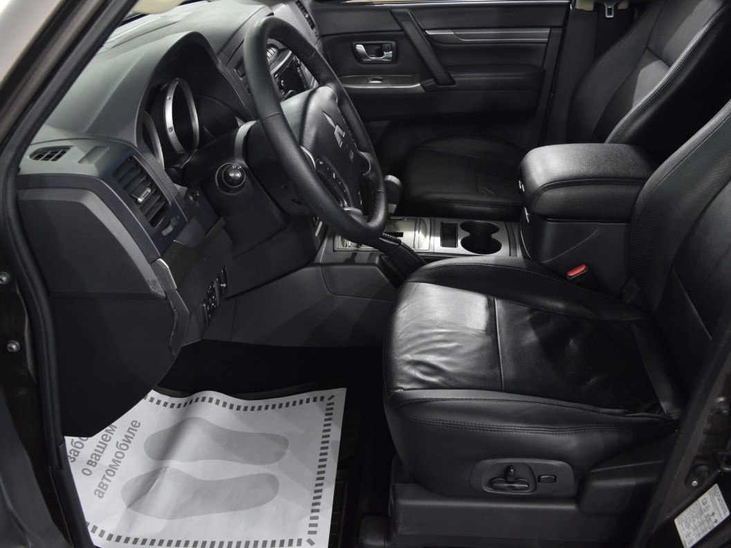 Mitsubishi Pajero Ultimate S72 3.2 АКПП фото 10
