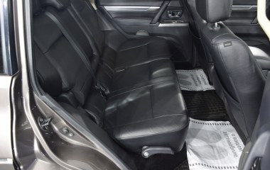 Mitsubishi Pajero Ultimate S72 3.2 АКПП превью 13
