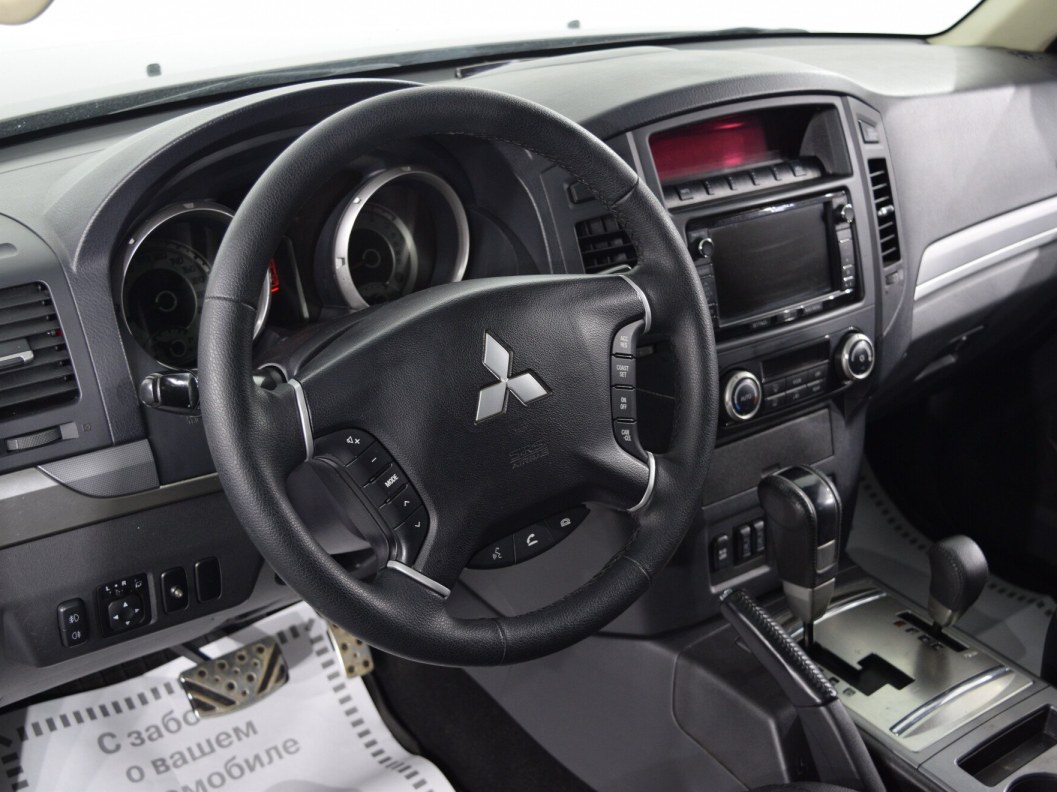 Mitsubishi Pajero Ultimate S72 3.2 АКПП фото 21