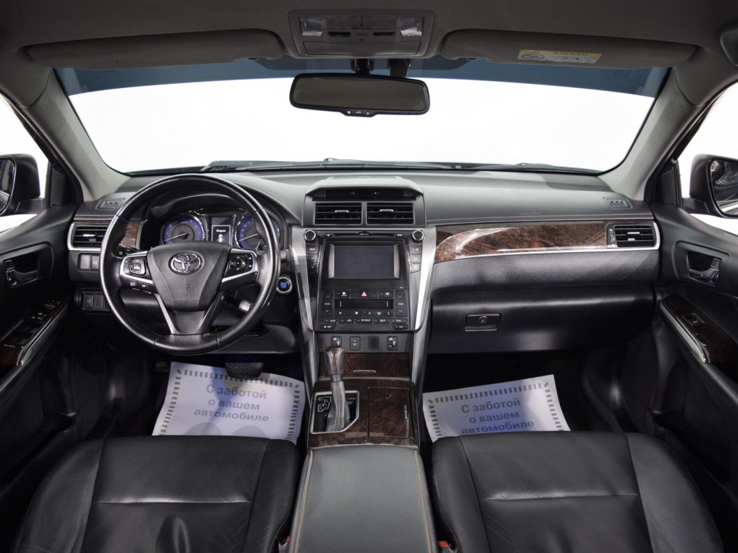 Toyota Camry Престиж 2.5 АКПП фото 11