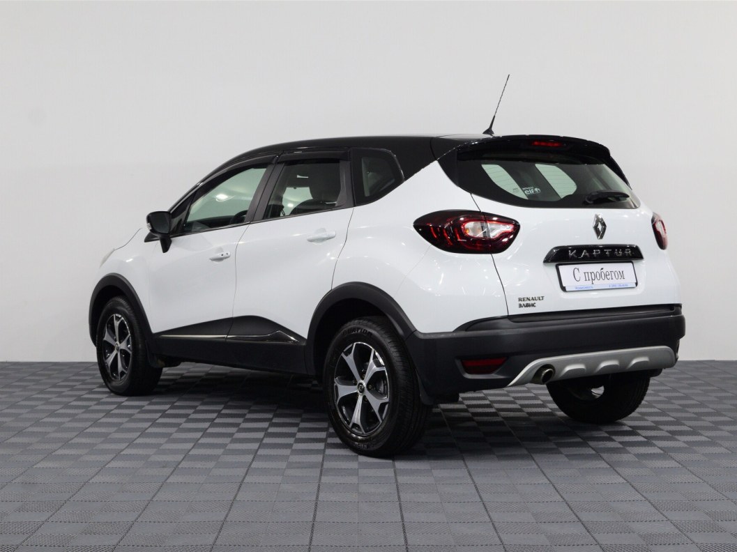 Renault Kaptur Drive 1.6 МКПП фото 8
