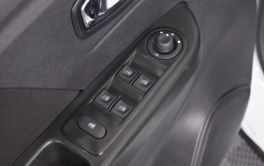 Renault Kaptur Drive 1.6 МКПП превью 14