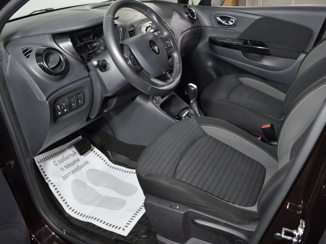 Renault Kaptur Style 2.0 АКПП фото 9