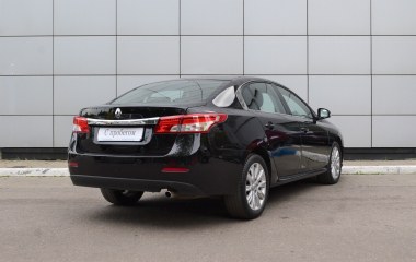Renault Latitude Dynamique 2.0 CVT превью 6
