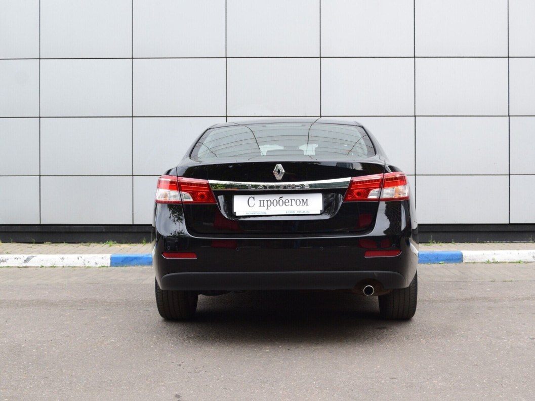 Renault Latitude Dynamique 2.0 CVT фото 7