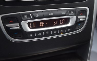 Renault Latitude Dynamique 2.0 CVT превью 16