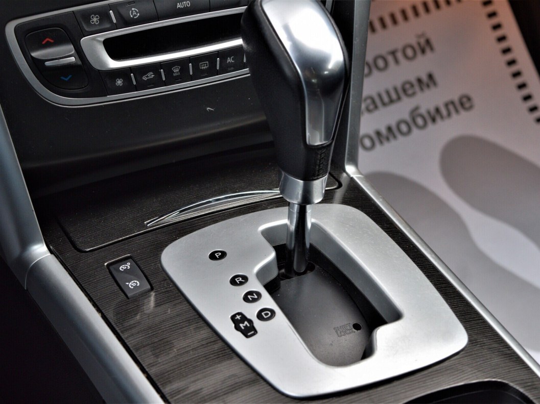 Renault Latitude Dynamique 2.0 CVT фото 17
