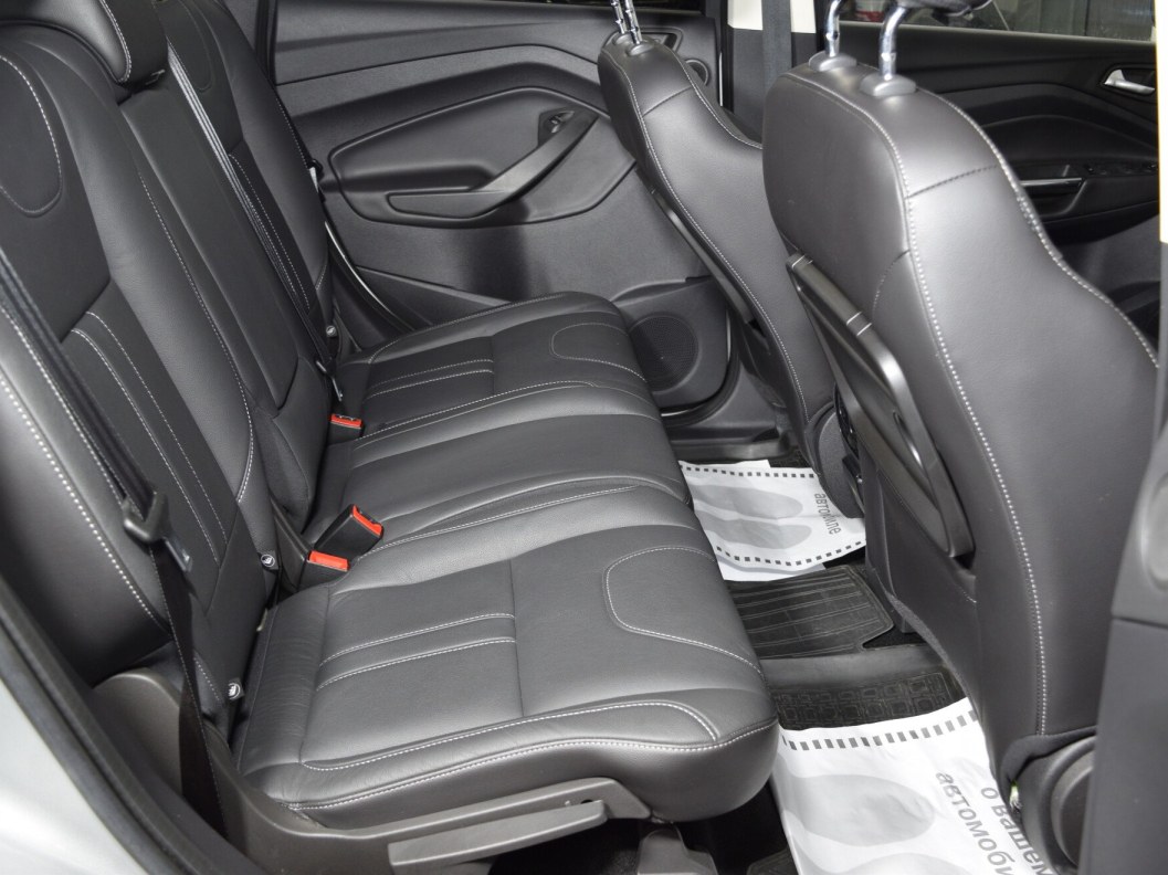 Ford Kuga 2.0  фото 12