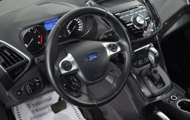 Ford Kuga 2.0  превью 19