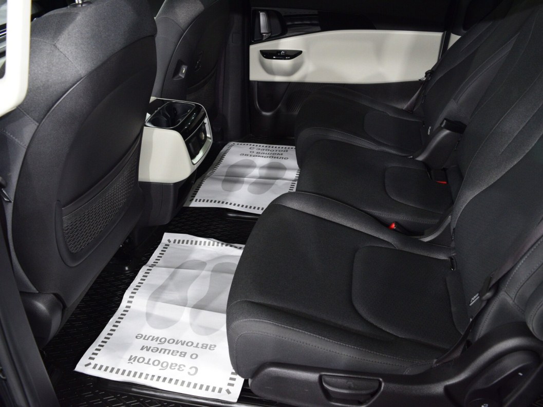 Kia Carnival Luxe 2.2 АКПП фото 13