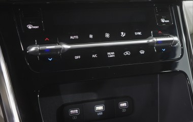 Kia Carnival Luxe 2.2 АКПП превью 16