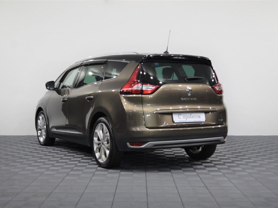 Renault Scenic 1.5  фото 6