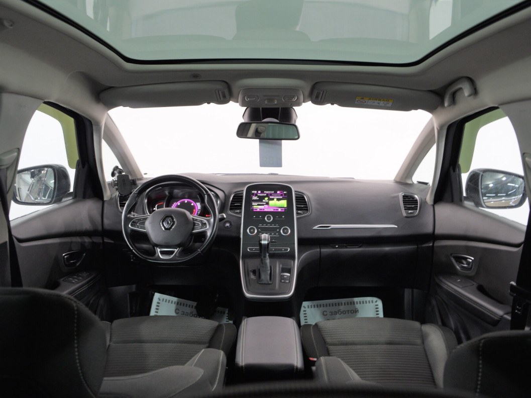 Renault Scenic 1.5  фото 8