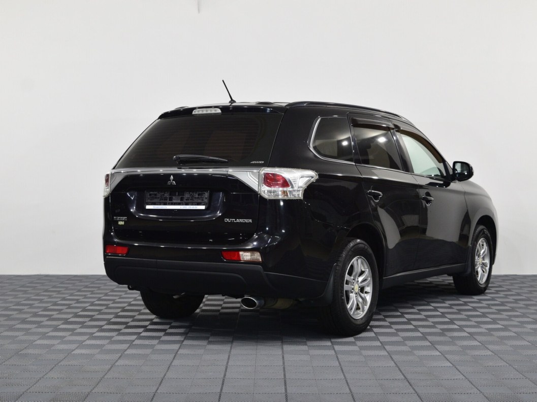 Mitsubishi Outlander Intense S80 2.0 CVT фото 6