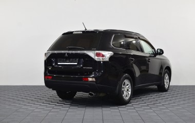 Mitsubishi Outlander Intense S80 2.0 CVT превью 6