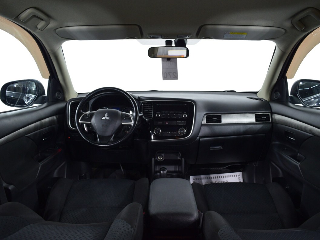 Mitsubishi Outlander Intense S80 2.0 CVT фото 10