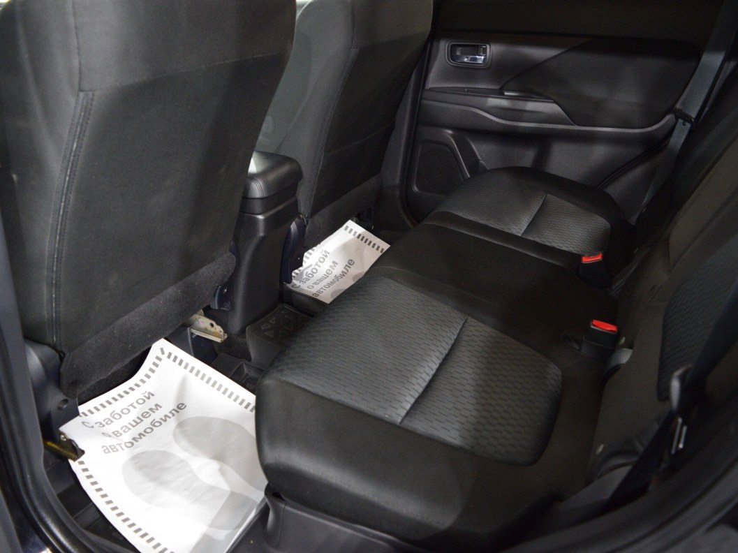Mitsubishi Outlander Intense S80 2.0 CVT фото 13