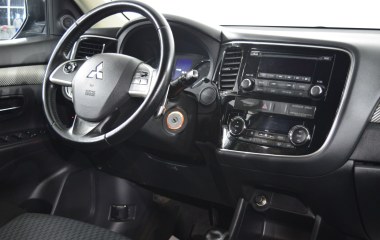 Mitsubishi Outlander Intense S80 2.0 CVT превью 16